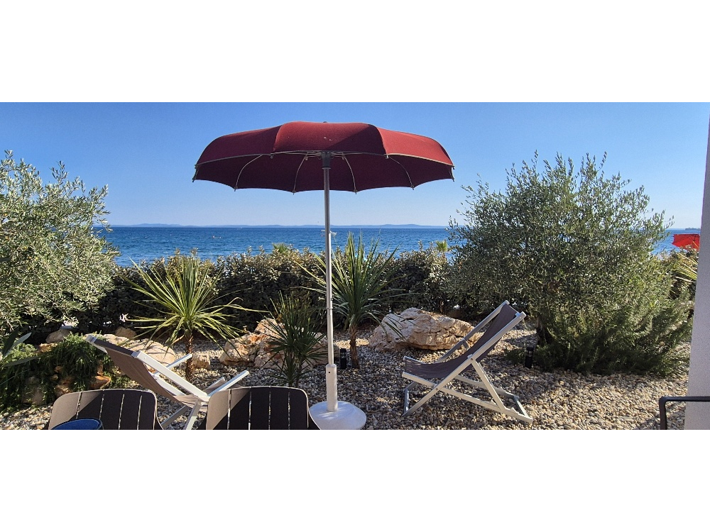 Dinary - ostrov Vir Croatia