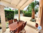 Happy Pineapple Appartements Vir - ostrov Vir Croatie