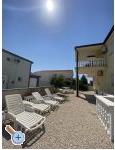 APARTMANI HELENA OASIS VIR - ostrov Vir Croatie