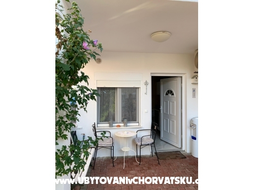 Appartements Karolina - ostrov Vir Croatie