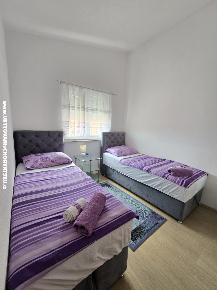 Appartements-MGM Vir - ostrov Vir Kroatien