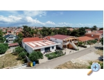 Appartements-MGM Vir - ostrov Vir Kroatien