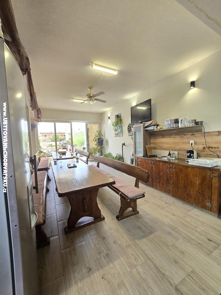 Appartements-MGM Vir - ostrov Vir Kroatien