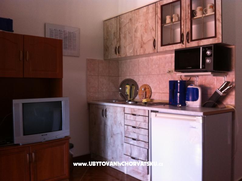 Petra apartmani – ubytování ostrov Vir, Chorvatsko – foto 7