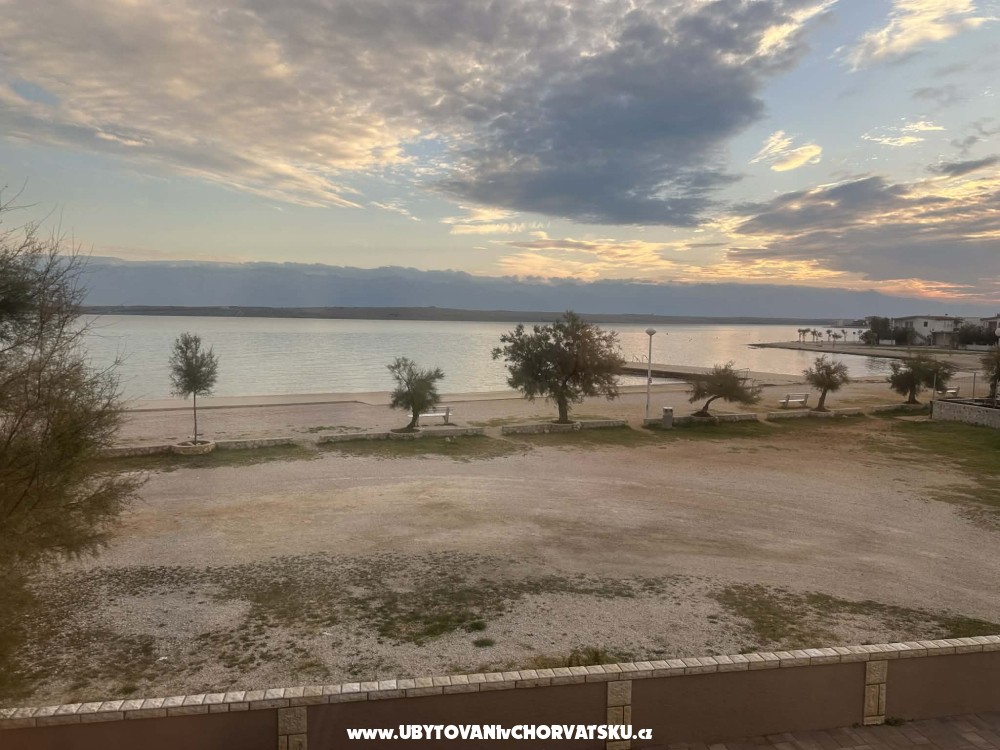 Seaside Dream Apartmanok Vir - ostrov Vir Horv�torsz�g