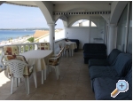 Villa Mama Barii - ostrov Vir Kroatien