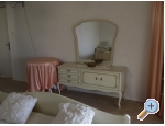 Villa Mama Barii - ostrov Vir Kroatien