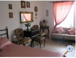 Villa Mama Barii - ostrov Vir Kroatien