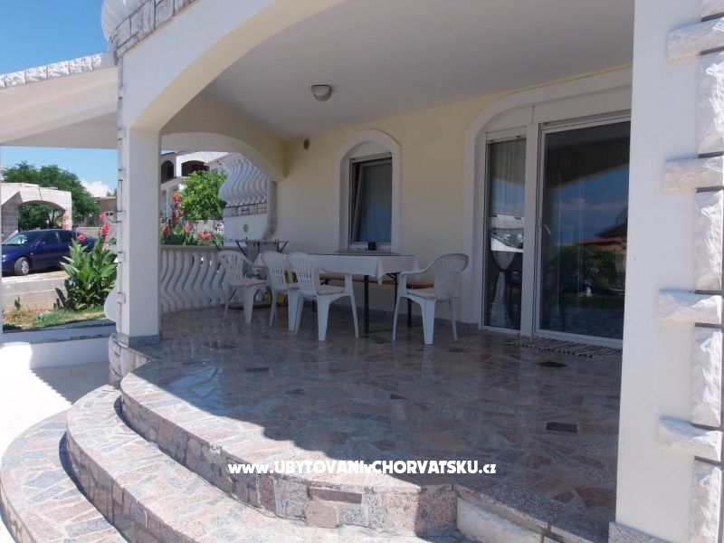 Ilona Maria Budija – Ferienwohnung Insel Vir, Kroatien – Foto 8