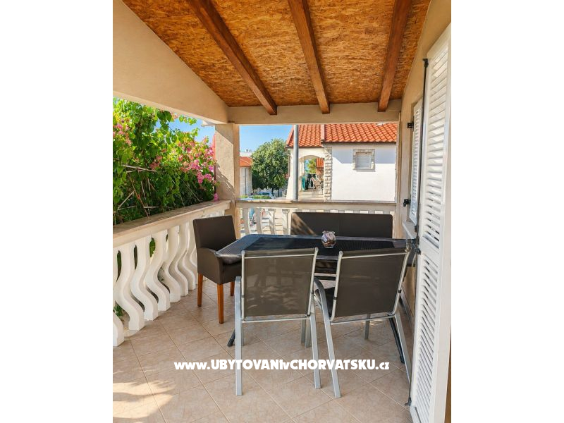 ZELIC FAMILY VIR – Ferienwohnung Insel Vir, Kroatien – Foto 2