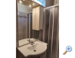 Leandra Zimmers &amp; Appartement - ostrov Vis Kroatien