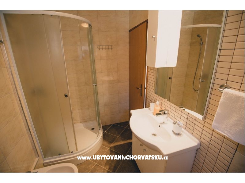 Ana Appartements – Ferienwohnung Vodice, Kroatien – Foto 7