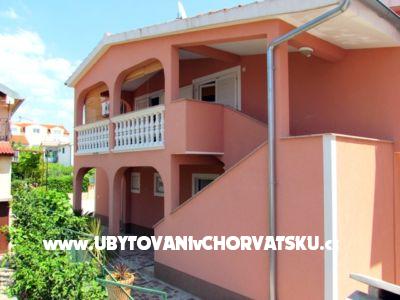 Appartements Barbič – Ferienwohnung Vodice, Kroatien – Foto 1