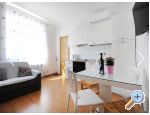 Apartmaji Andora - Vodice Hrvaka