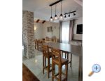 Apartmaji Bilu - Vodice Hrvaka