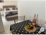 Apartmaji Blaic - Vodice Hrvaka