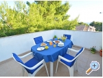 Apartmaji Bruno - Vodice Hrvaka