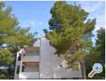 Apartmaji Bruno - Vodice Hrvaka