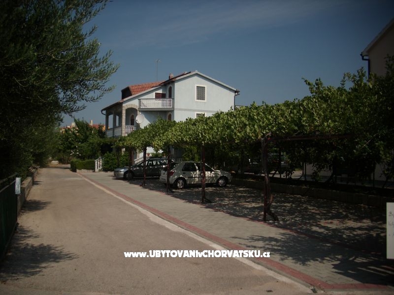 Appartements Buhinjak – Ferienwohnung Vodice, Kroatien – Foto 2