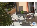 Apartmaji osi - Vodice Hrvaka