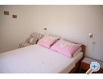Apartmaji osi - Vodice Hrvaka