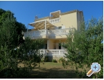 Appartements Cvita - Vodice Kroatien