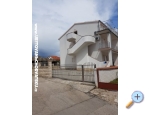 Apartmaji Danani - Vodice Hrvaka
