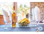 Apartmaji SEA - Vodice Hrvaka