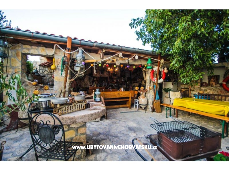 Lola's apartments – Ferienwohnung Vodice, Kroatien – Foto 1