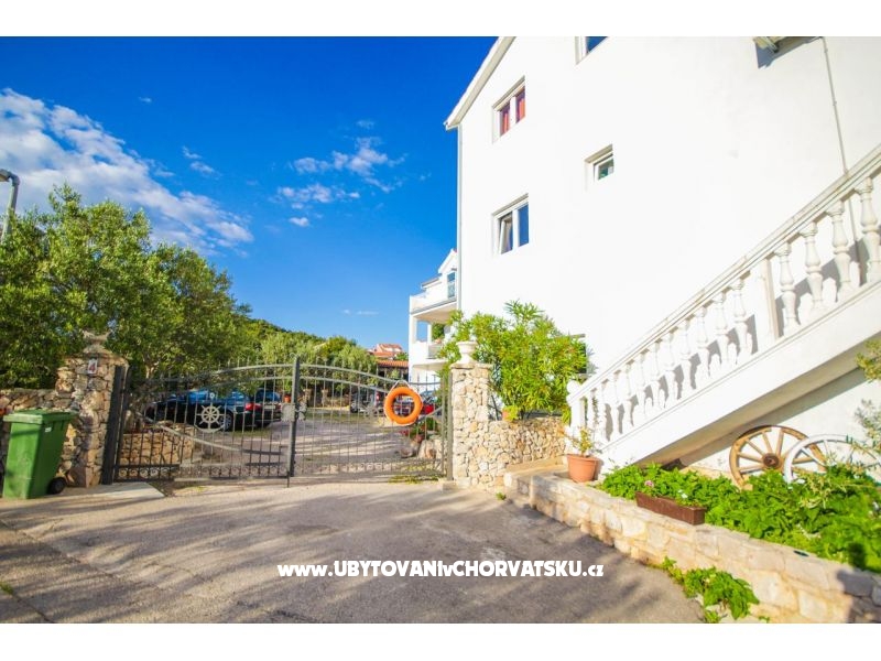 Lola's apartments – Ferienwohnung Vodice, Kroatien – Foto 5