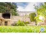 Apartmaji Ines - Vodice Hrvaka