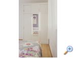 Apartmaji Ines - Vodice Hrvaka