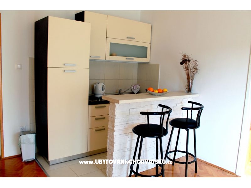 Appartements Juricev 100m to the beach – Ferienwohnung Vodice, Kroatien – Foto 12