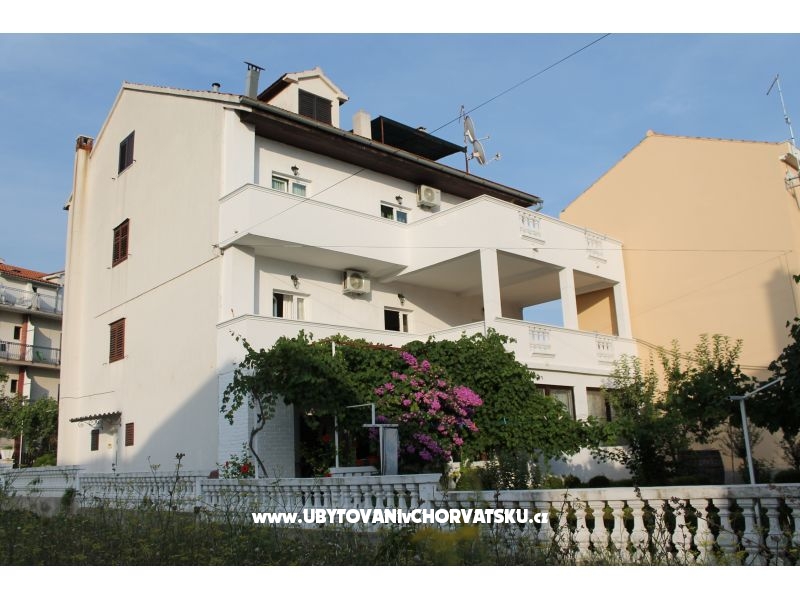 Appartements Juricev 100m to the beach – Ferienwohnung Vodice, Kroatien – Foto 18