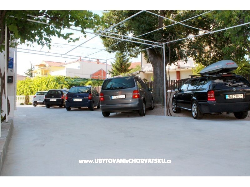 Appartements Juricev 100m to the beach – Ferienwohnung Vodice, Kroatien – Foto 2