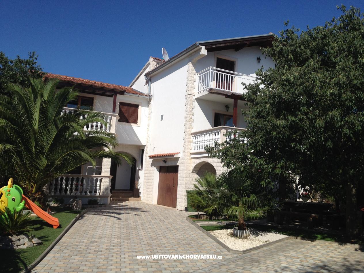 Appartements Kraljević – Ferienwohnung Vodice, Kroatien – Foto 1