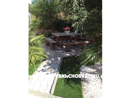 Appartements Kraljević – Ferienwohnung Vodice, Kroatien – Foto 7