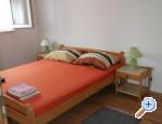 Apartmaji Lucija Vodice - Vodice Hrvaka