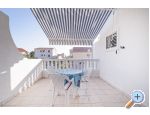 Apartmaji Male - Vodice Hrvaka