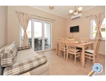 Apartmaji Plima***Srima - Vodice Hrvaka