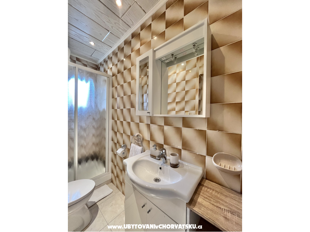 Appartements Rino - Vodice Croatie