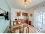 Appartements Rino - Vodice Kroatien
