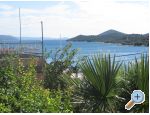 Apartmaji Sonja - Vodice Hrvaka