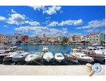 Apartmaji Stella Maris - Vodice Hrvaka