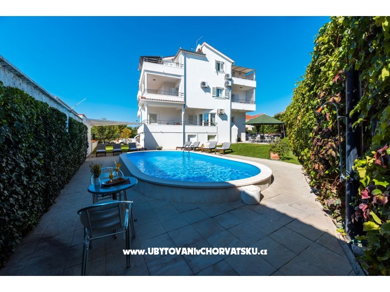 Appartements Tihi – Ferienwohnung Vodice, Kroatien – Foto 1