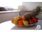 Apartmaji Toni - Vodice Hrvaka