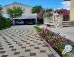 Apartmaji Trubarac - Vodice Hrvaka