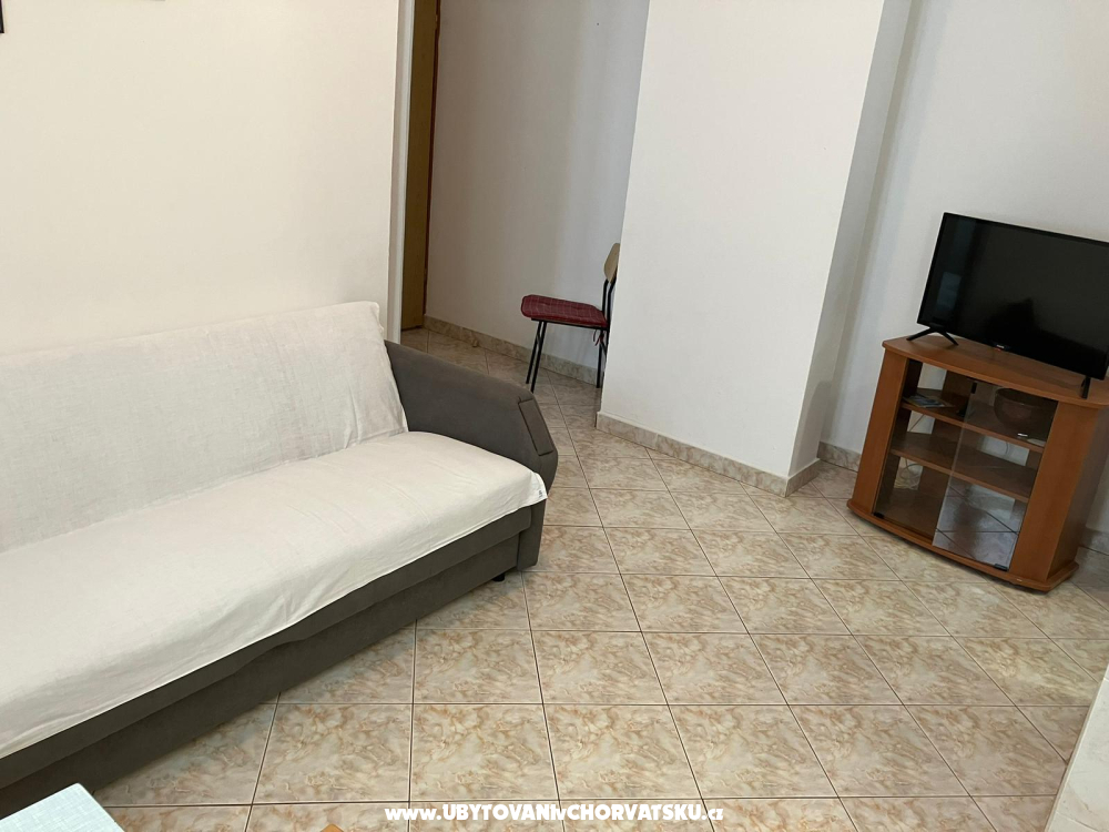 Apartmanok Viktorija i Mate �i�ak - Vodice Horv�torsz�g