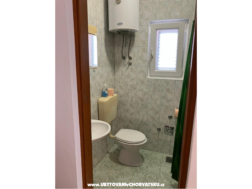 Apartmanok Viktorija i Mate �i�ak - Vodice Horv�torsz�g