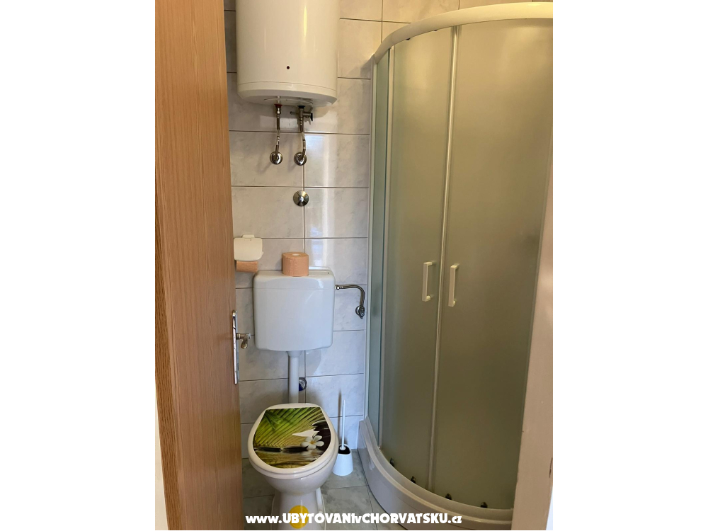 Apartmanok Viktorija i Mate �i�ak - Vodice Horv�torsz�g